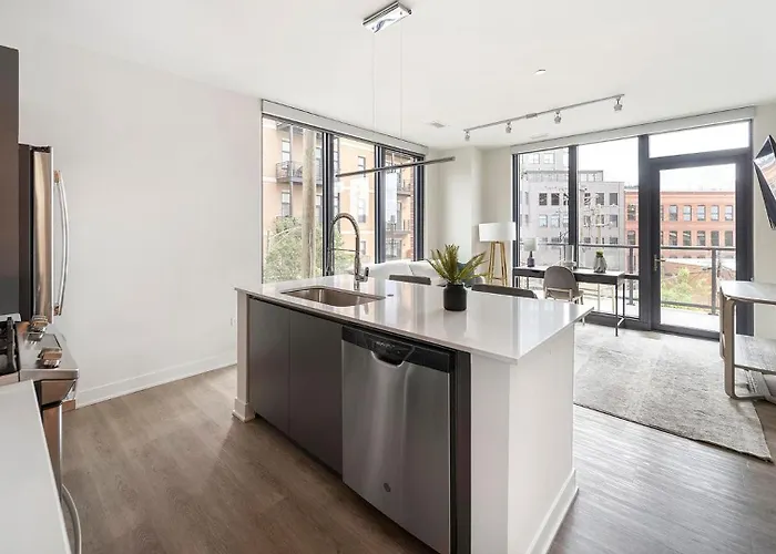 Landing Incredible 2Bd Rooftop Lounge Pool Appartement Chicago