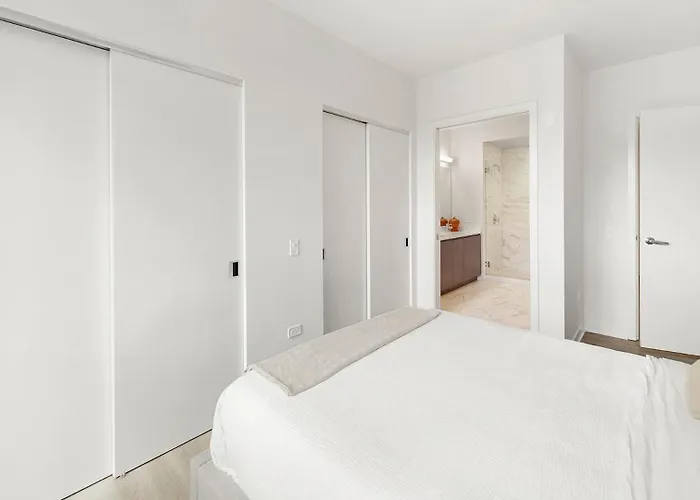Landing Incredible 2Bd Rooftop Lounge Pool *